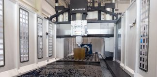 Okuma offers high precision for large dies