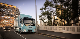 Volvo receives record order for electric trucks in Australia